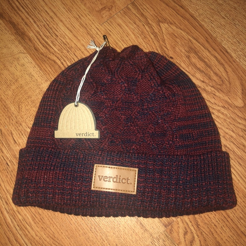 Verdict mad hatter beanie
